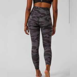 ATHLETA camo elation leggings